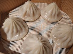 鸡汁杭州小笼包-桂满陇天书(南京德基旗舰店)