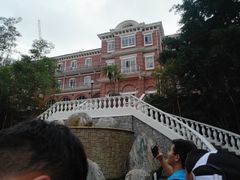 -香港大学