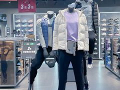 -王府井奥莱临潼小镇(临潼店)