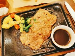 -必胜客(WOW中心城店)