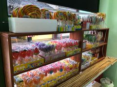 零售区-六时安·熊猫张甜品店(东关街店)