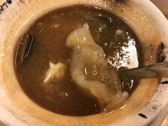 -J Daeng Seafood
