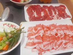 -沸炉重庆老火锅(军事博物馆店)