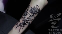 -见雾TATTOO STUDIO