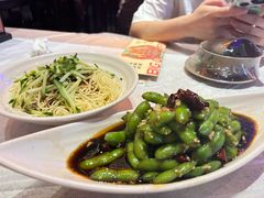 -肥肥虾庄·金牌油焖大虾(首义路店)