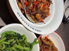 -山涧肴·湘味家肴(松岗满纷天地店)