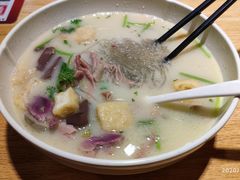 -鸭得堡老鸭汤·鸭血粉丝(凤凰西街店)