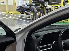 -青岛鸿发智越领克新能源中心