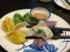五味海鲜水饺拼盘-东莱馋房(陆家嘴店)