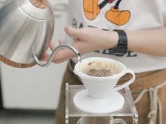 -UNI UNI(环亚凯瑟琳店)