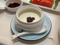 顺德红豆双皮奶-香港狮子山下·明星粤菜餐厅(北苑店)