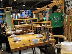 大堂-一顿烧烤(八经街店)