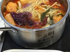 -百品聚旋转火锅(号外店)
