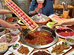 -城墙拐拐火锅(三峡广场黑金冠店)