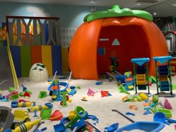 -meland亲子乐园·派对·研学(淄博万象汇店)