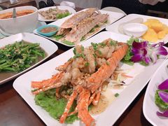 -两兄弟Song Pee Nong(2号店)