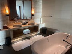 -海南清水湾莱佛士酒店