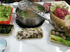 -刘少华贵州小黄牛·鲜牛肉火锅(总店)