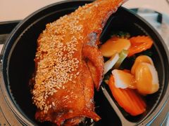 芝麻满满脆皮大鸡腿饭-肯德基(东安路站店)