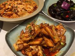 -蛙蛙叫·干锅年代(钻石广场店)
