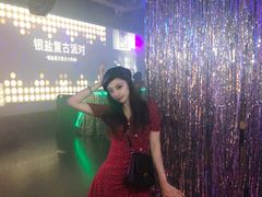 -艺仓美术馆