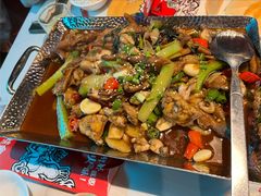 -蛙舍·炭烧牛蛙(东百中心店)