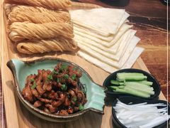 -魏铭鱼头捞饭(晋阳路店)