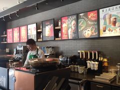 -星巴克臻选(莘庄仲盛店)