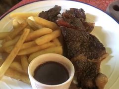 -羽深肉铺 Steak & Wine