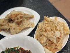 泡饼-湘肠香火锅店(团结湖店)