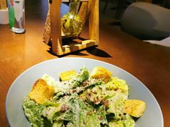 -卡普里披萨·牛扒·下午茶