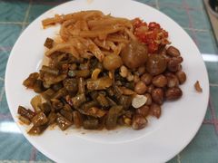 卤菜粉-红鼻子桂林米粉(金唐新光界店)