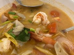 -两兄弟Song Pee Nong(2号店)