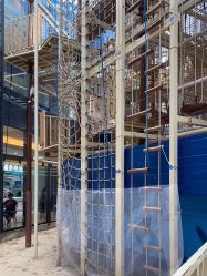 -PIPIKINGDOM皮皮王国欢乐号(欢乐海岸购物中心店)