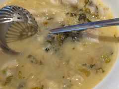 -严记小天府酸菜鱼(西四路店)