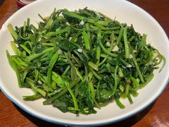 -唐师傅湘西名菜馆(武陵路店)