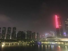 -南京眼步行桥