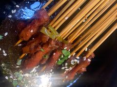 -虾弄弄海派小龙虾·牛羊蝎子火锅