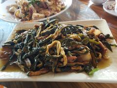 -堤边美食