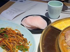 腌萝卜片-猪啊牛呀羊啊铜盘烤肉(正大广场店)