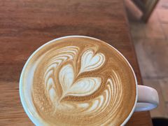 拿铁拿铁-翠贝卡&Mama Kelly Brunch Coffee(河西店)