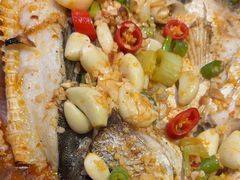 -里岛烤鱼(东港凯虹广场店)