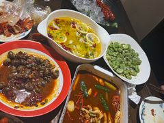 -聚汇三少·龙虾·中餐厅(莫邪路新天地店)