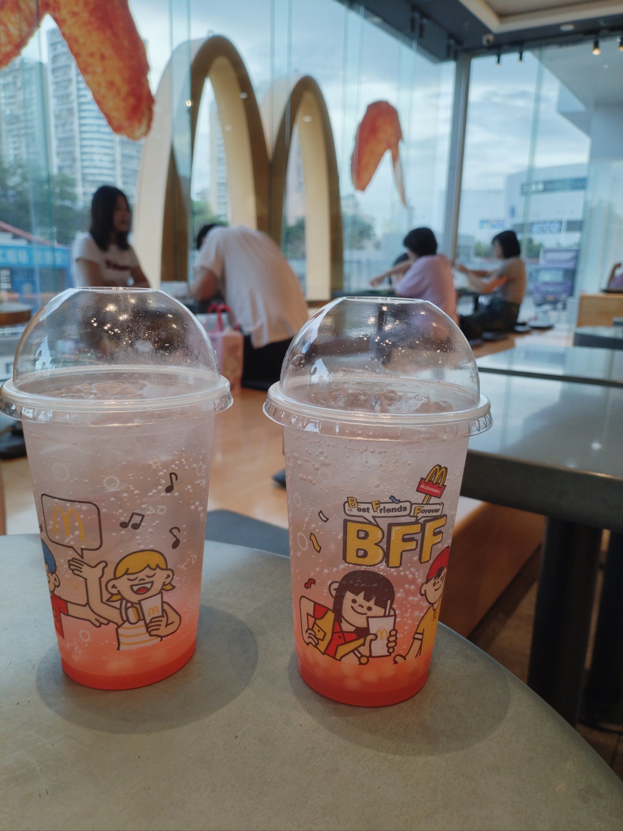 麦当劳新品饮料