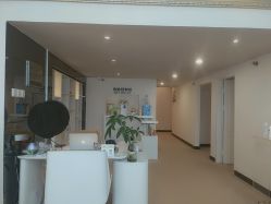 -JNK皮肤管理中心