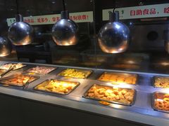 -蒙肥羊·酸汤潮牛·鲜牛肉火锅烤肉自助(岗顶店)