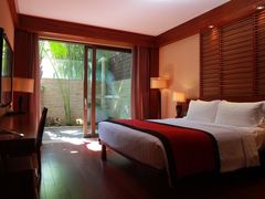 -三亚湾海居铂尔曼度假酒店