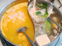 -左庭右院鲜牛肉火锅(浦江欢乐颂店)