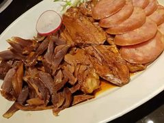 -艳阳天酒店(五里新村店)