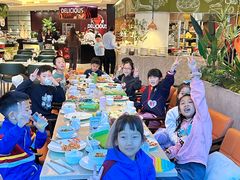 -亮马河饭店翠雅咖啡厅